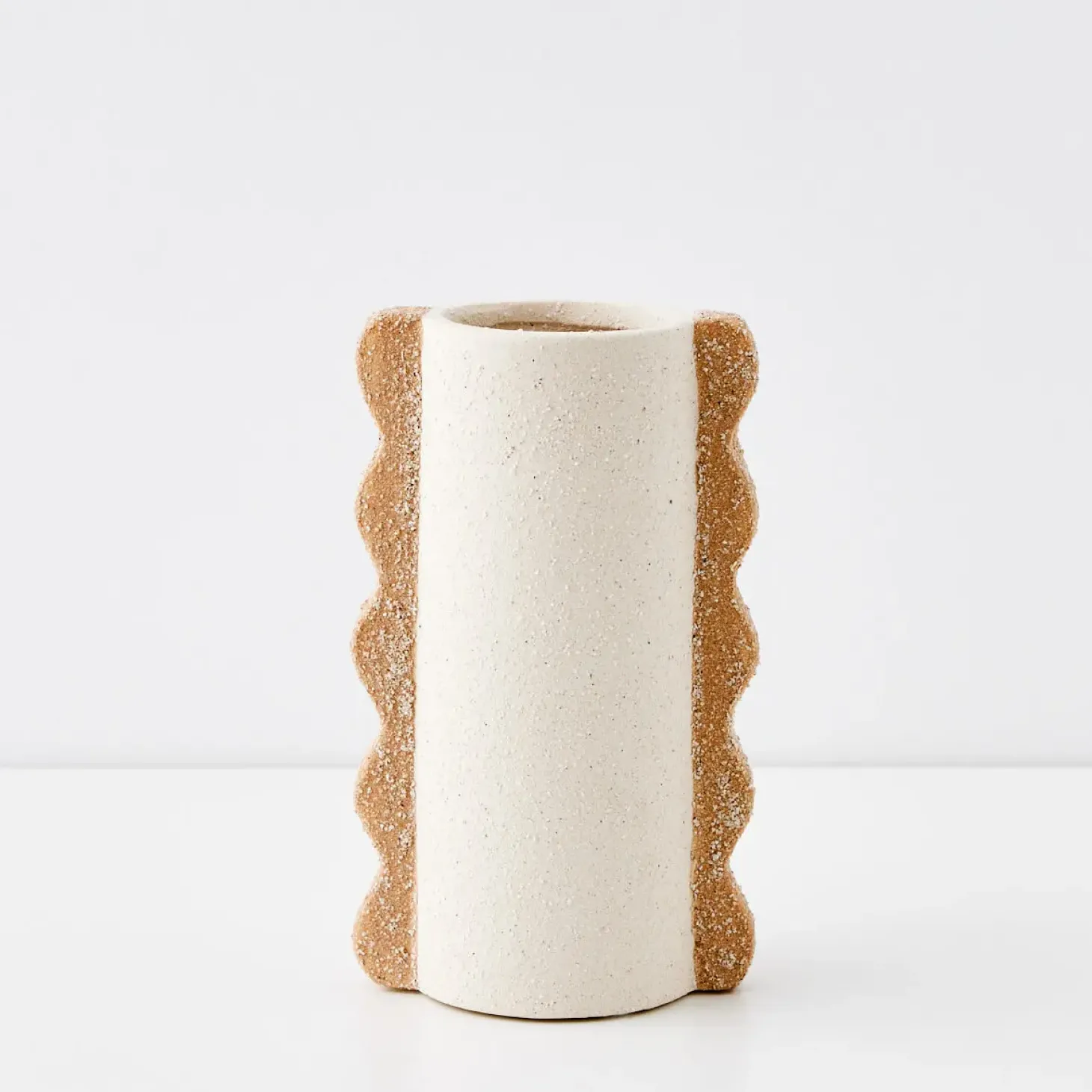 Flash Sale GigiandTom Copacabana Ceramic Vase Ivory