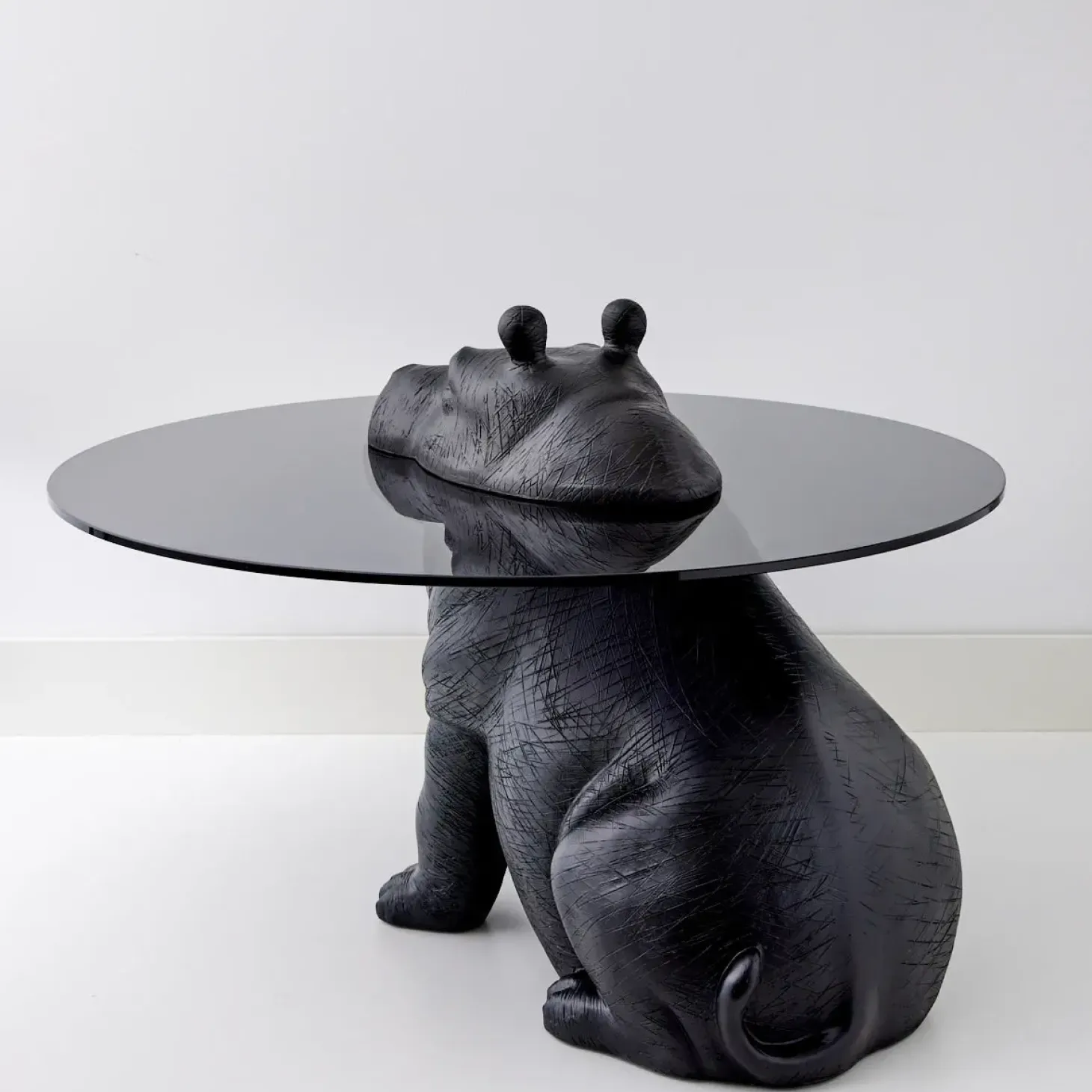 Store GigiandTom Hippo Glass Coffee Table Black