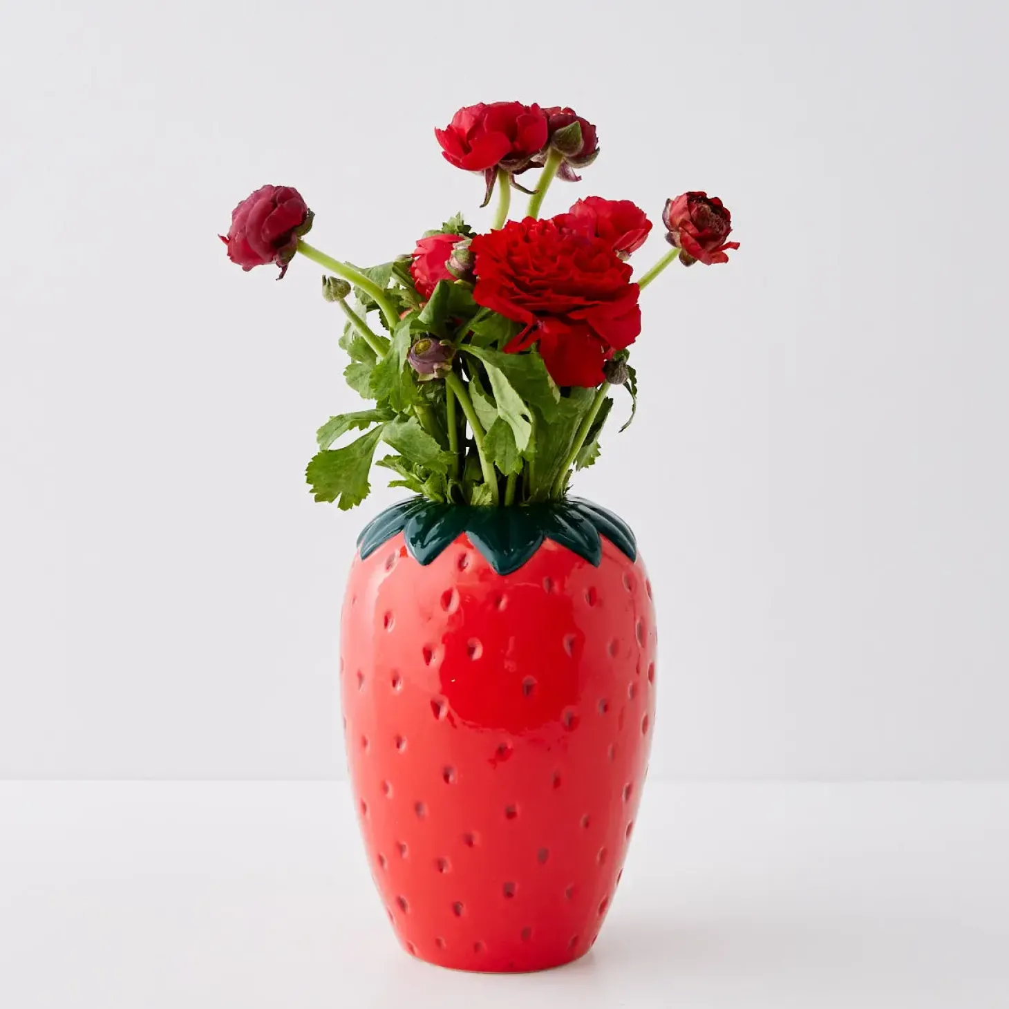 Best Sale GigiandTom Strawberry Glazed Ceramic Vase
